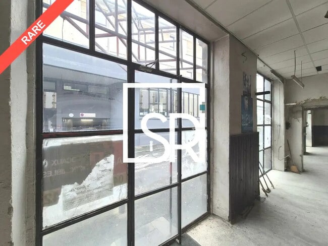 Location Commerce 330 m²