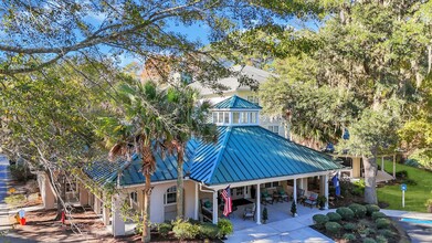 800 Fording Island Rd, Bluffton, SC for sale Building Photo- Image 1 of 74