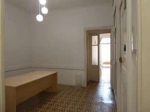 Co-working Space in Manresa, Barcelona to rent Interior Photo- Image 1 of 9