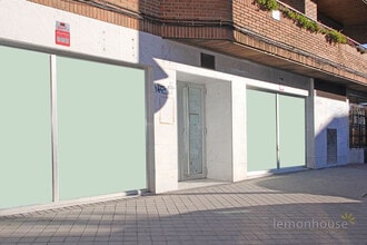 Retail in Madrid, Madrid to rent Interior Photo- Image 1 of 26