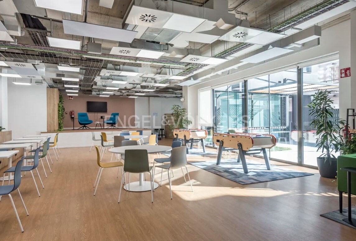 Office in Barcelona, Barcelona to rent Interior Photo- Image 1 of 5