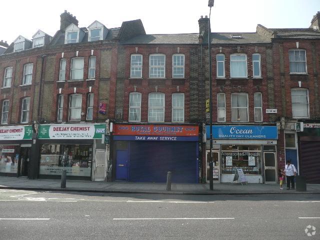 152 Norwood Rd, London to rent - Primary Photo - Image 1 of 1