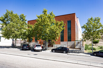 Calle Vizcaya, 4, Leganés, Madrid for sale Primary Photo- Image 1 of 8