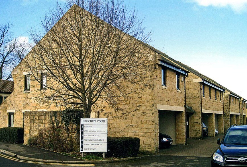 Greenfold Ln, Wetherby for sale - Primary Photo - Image 1 of 1