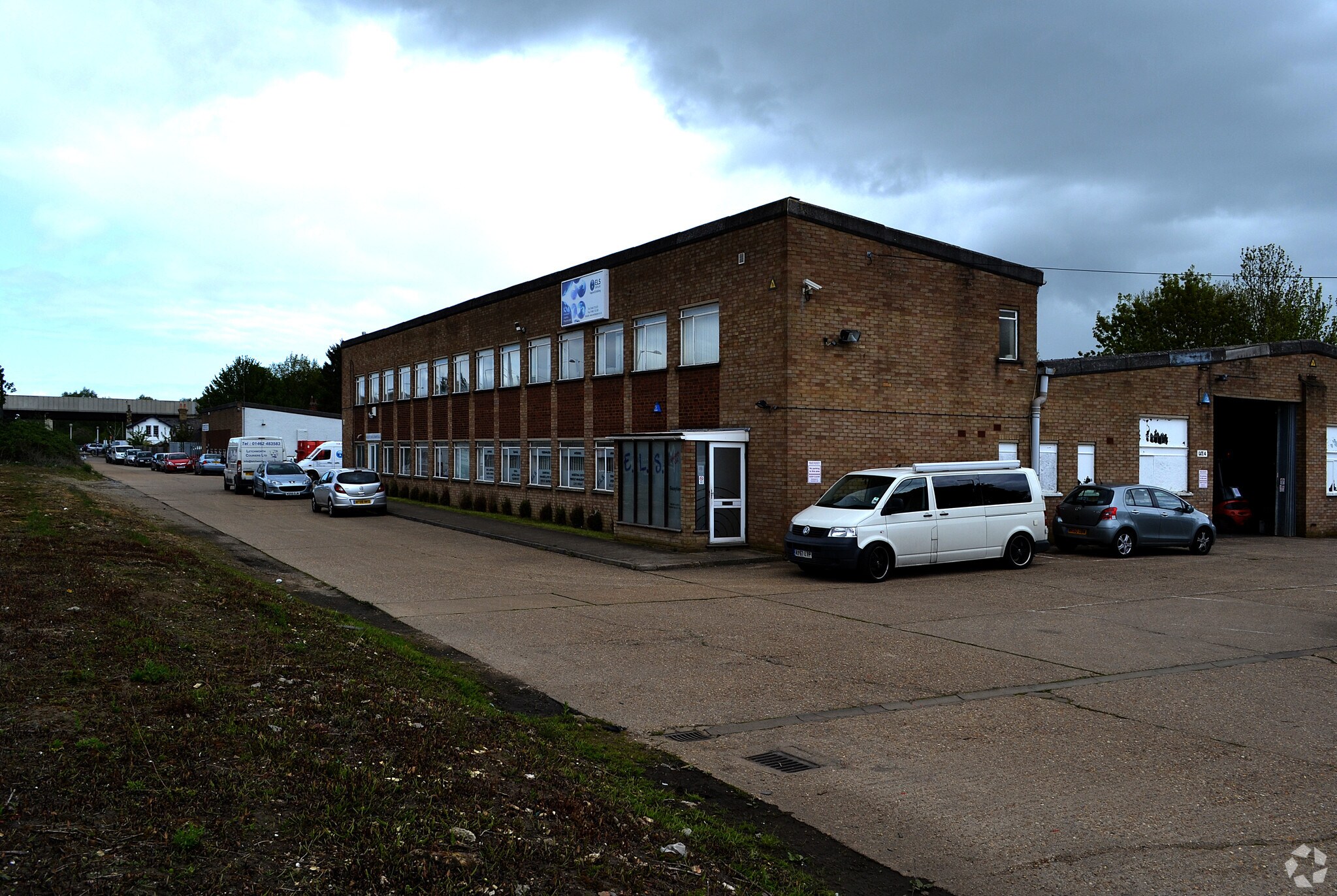 Old Oak Close, Arlesey for sale Primary Photo- Image 1 of 1