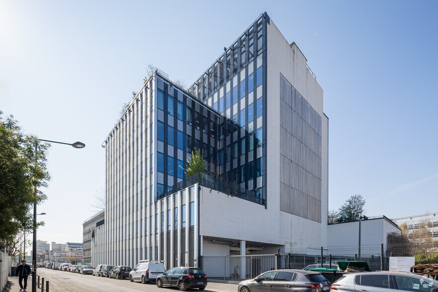 66-68 Rue Pleyel, Saint-Denis to rent - Building Photo - Image 2 of 2