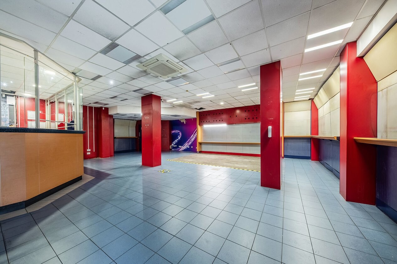 178-180 Peckham High St, London to rent Interior Photo- Image 1 of 3