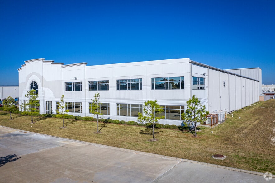 6410 Langfield Rd, Houston, TX for sale - Building Photo - Image 1 of 1