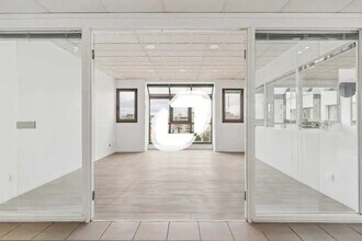 5-13 Rue Maurice Grandcoing, Ivry-sur-Seine to rent Interior Photo- Image 2 of 9