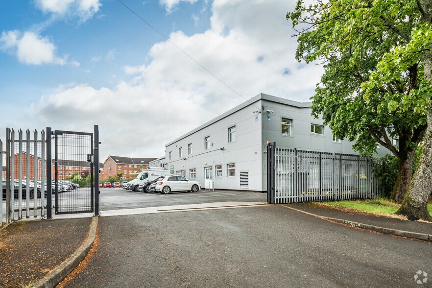 Meanygate, Preston to rent - Building Photo - Image 3 of 5