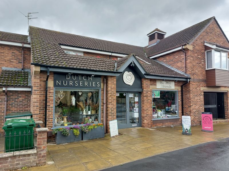 5 Wyre Ct, York to rent Building Photo- Image 1 of 3