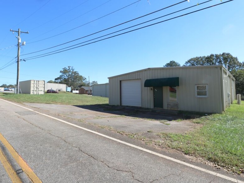 102 S Moore St, Duncan, SC for rent - Building Photo - Image 1 of 9