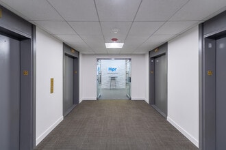 180 N Michigan Ave, Chicago, IL to rent Building Photo- Image 2 of 12