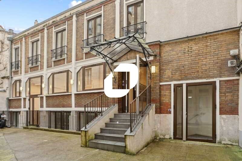 Office in Paris for sale Building Photo- Image 1 of 15