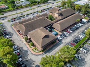 10471 N Kendall Dr, Miami, FL to rent Interior Photo- Image 2 of 24