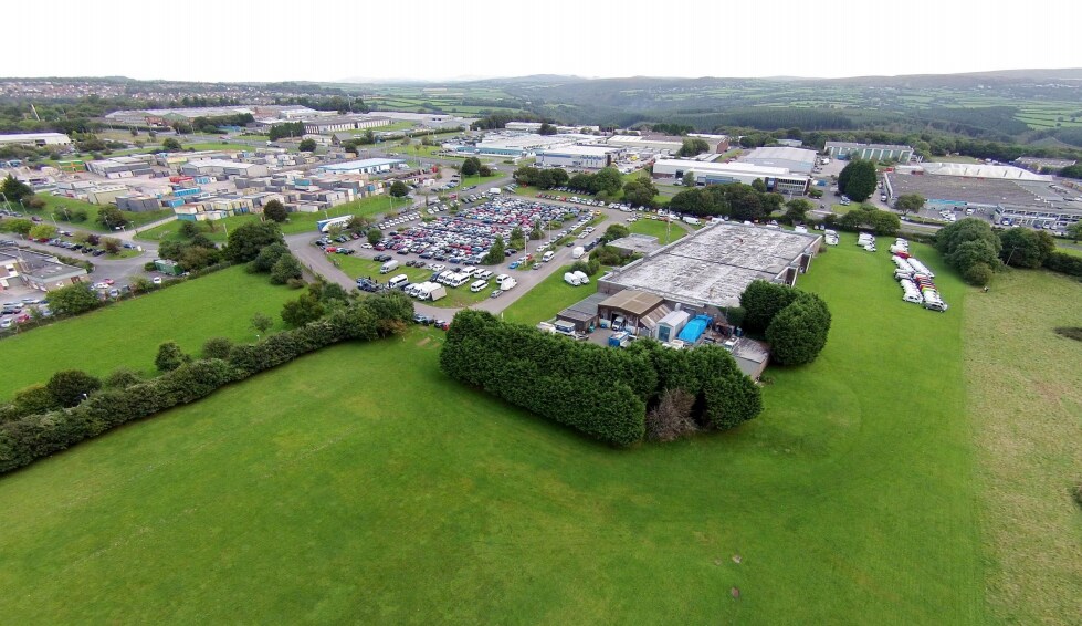 18 Thornbury Rd, Plymouth for sale - Building Photo - Image 1 of 1