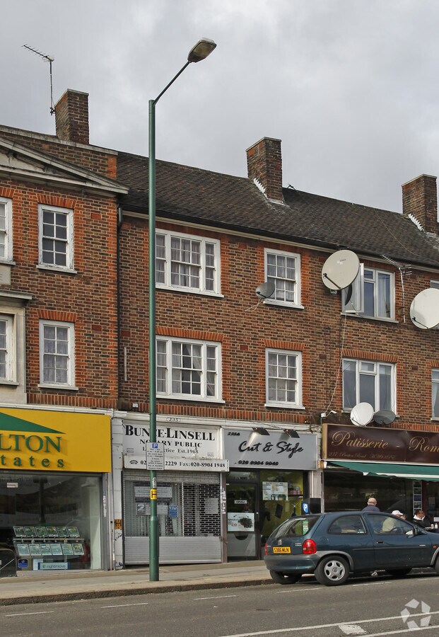 235 Preston Rd, Wembley HA9 8PE UK