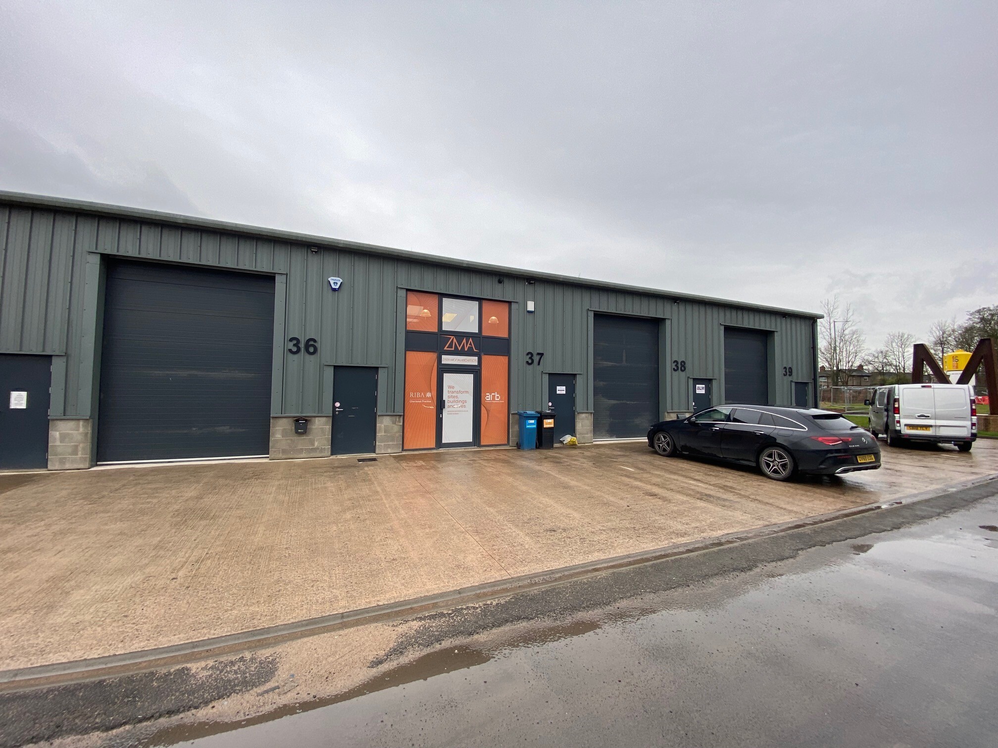 Mitton Rd, Clitheroe to rent Building Photo- Image 1 of 3