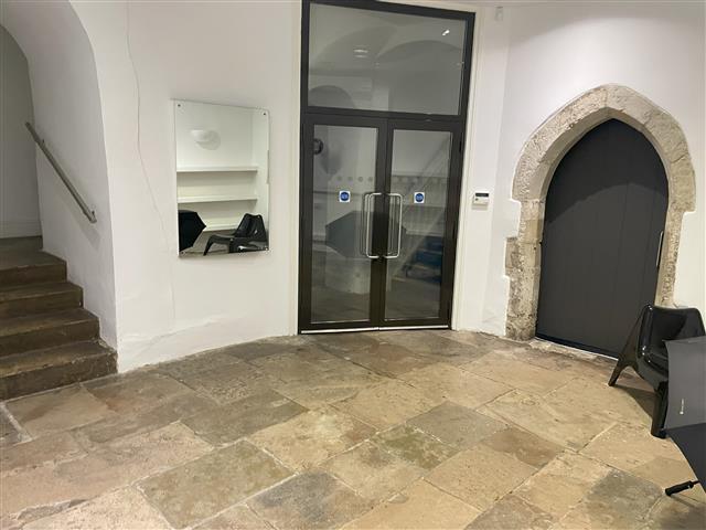 The Broadway, Winchester to rent - Interior Photo - Image 2 of 4