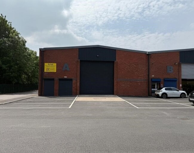 More details for St Johns Ln, Bristol - Industrial to Rent
