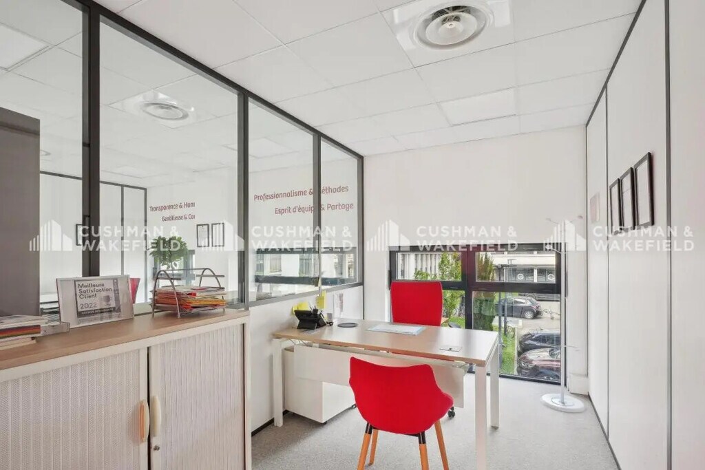 Location Bureaux 260 m² à 757 m² - Photo 1