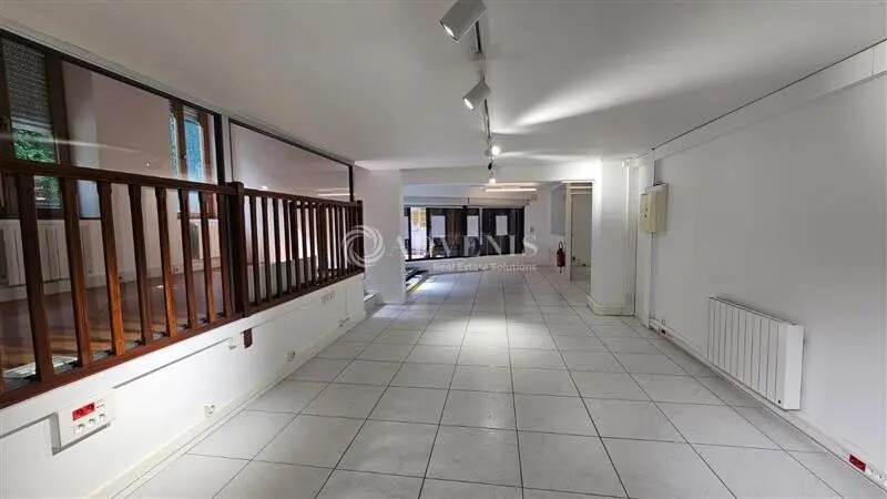 Office in Lille to rent - Interior Photo - Image 3 of 12