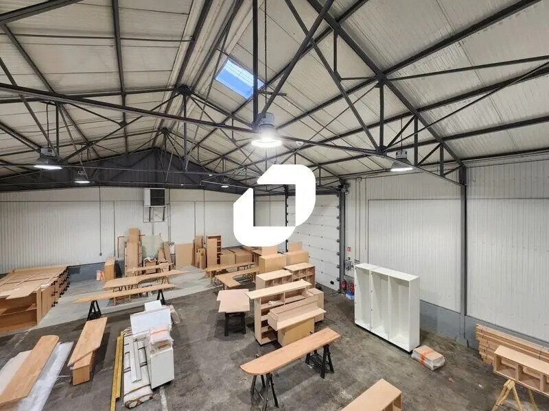 Office in Saint-Denis to rent Interior Photo- Image 1 of 9