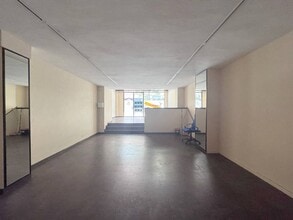 Retail in Granollers, Barcelona to rent Interior Photo- Image 2 of 11