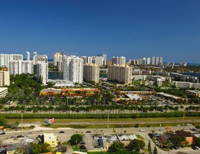 18100 Biscayne Blvd, Aventura, FL - aerial  map view - Image1