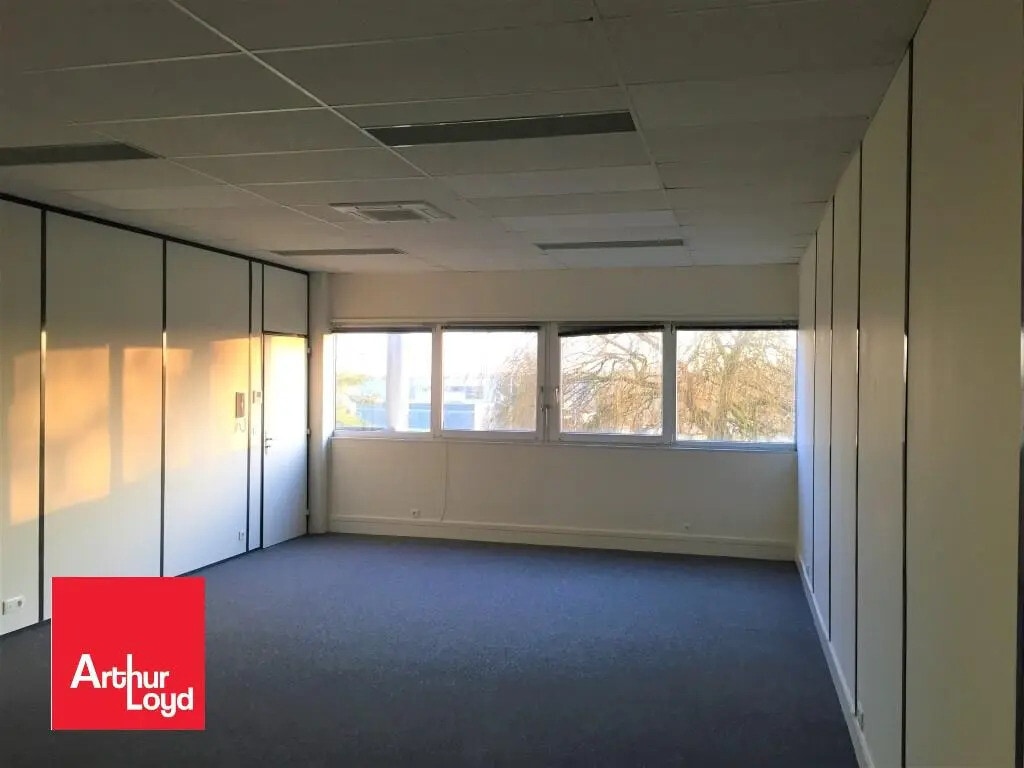 Location Bureaux 45 m² - Photo 1