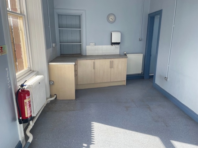 9-11 Reform St, Kirriemuir to rent Interior Photo- Image 1 of 6