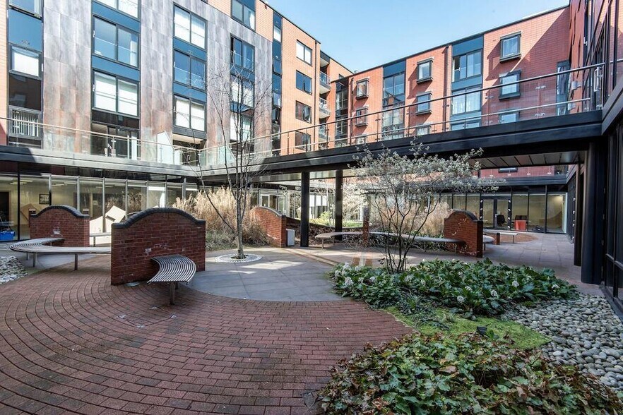 40 St Pauls Sq, Birmingham to rent - Building Photo - Image 3 of 41