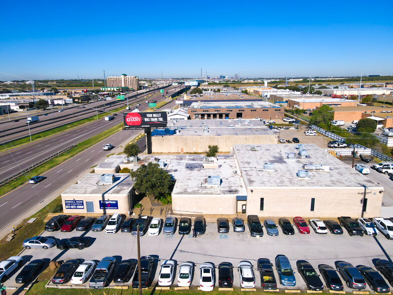 8900 John W Carpenter Fwy, Dallas, TX for sale - Building Photo - Image 1 of 12