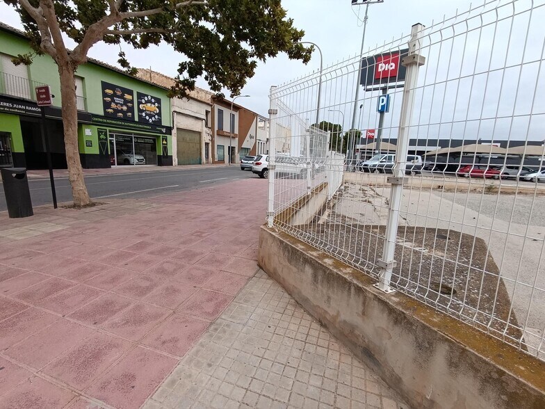 Avinguda Alcalde Carlos Carbonell, 22, Aspe, Alicante for sale - Primary Photo - Image 1 of 5