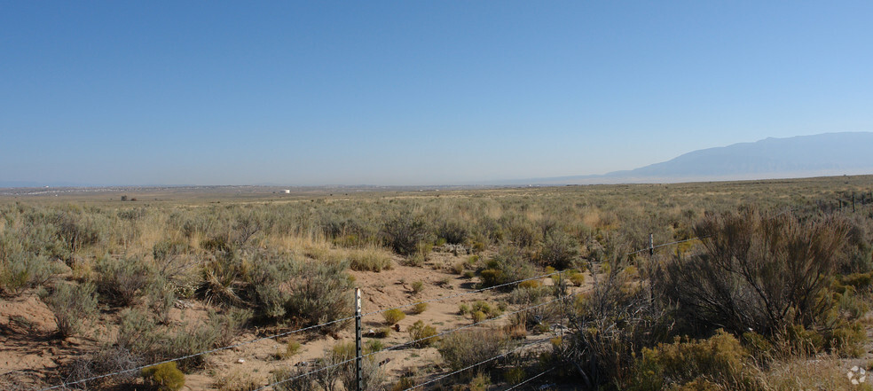 Paseo Del Norte, Albuquerque, NM for sale - Primary Photo - Image 1 of 4