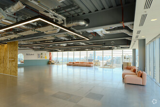 2 Leman St, London for rent Interior Photo- Image 2 of 5