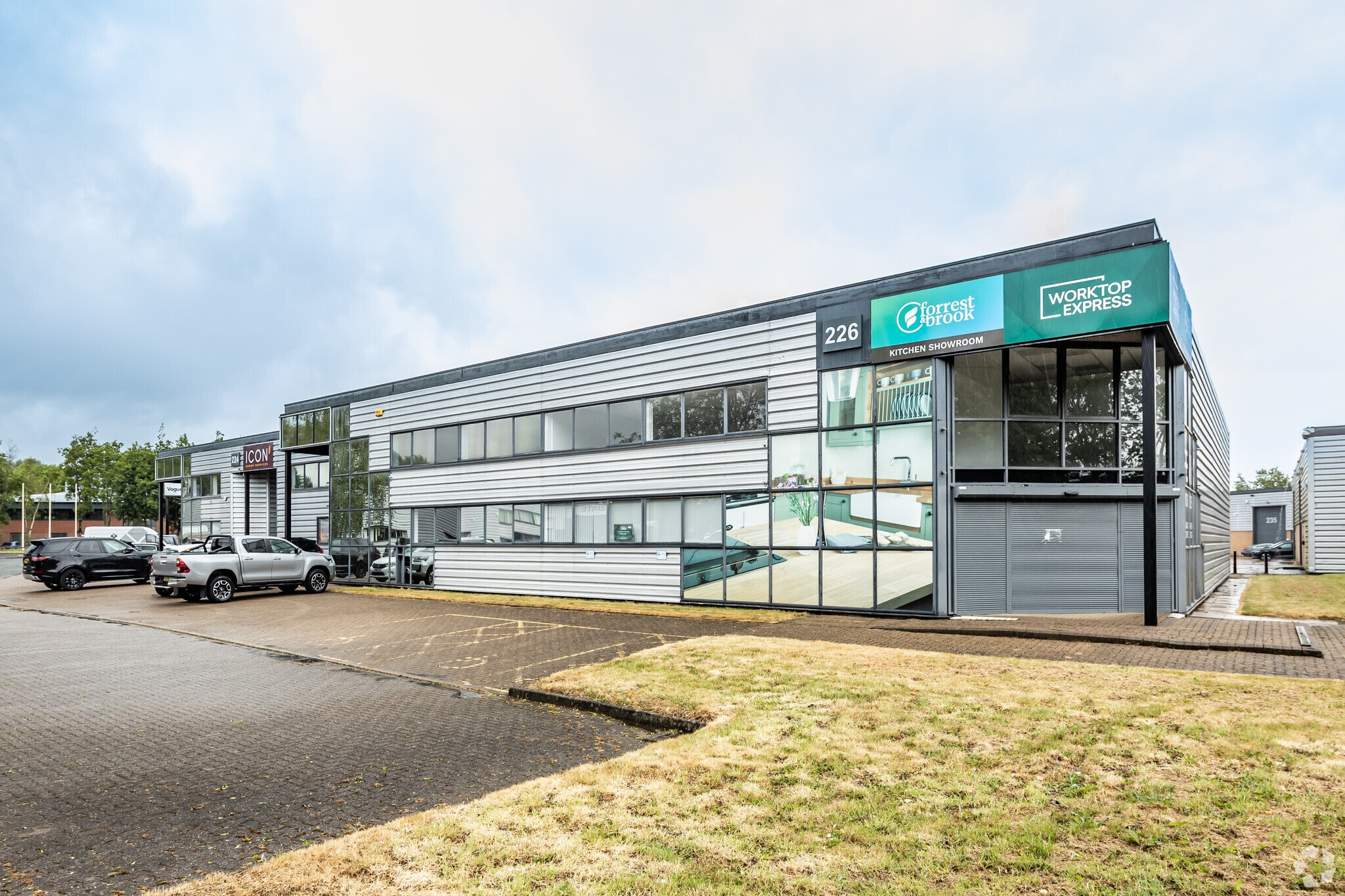 Europa Blvd, Warrington to rent Building Photo- Image 1 of 7