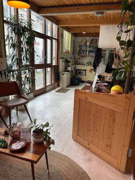 2 Orange Row, Brighton to rent - Interior Photo - Image 3 of 8