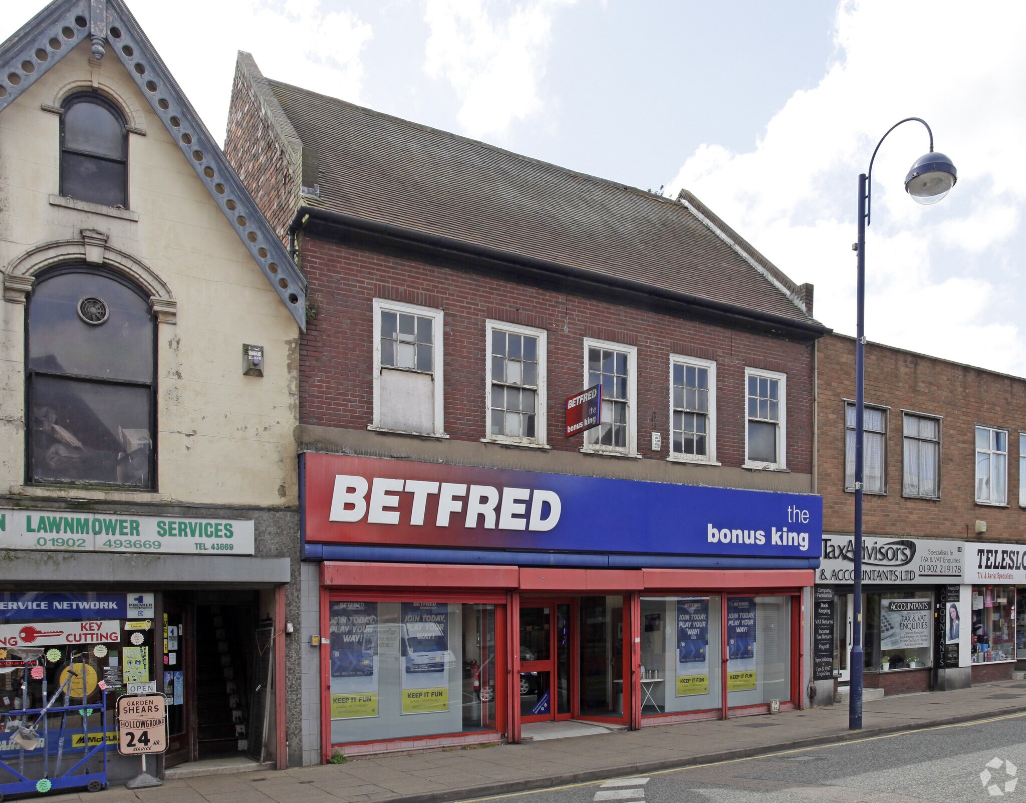 38-40 High St, Bilston for sale Primary Photo- Image 1 of 1