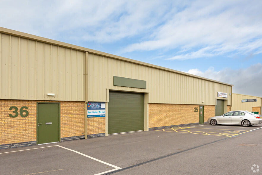 Skellingthorpe Rd, Lincoln for rent - Building Photo - Image 3 of 3