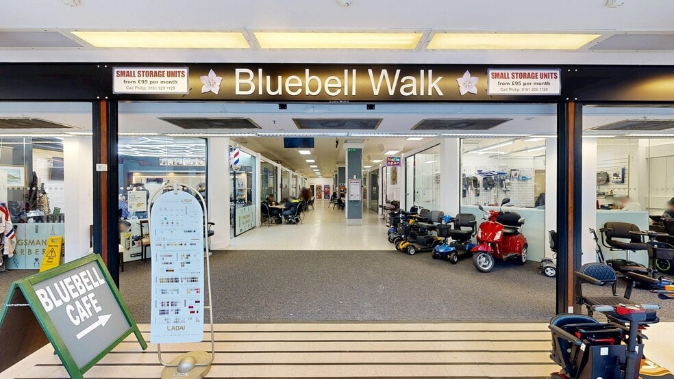 Hamilton Way, Greenock to rent - Matterport 3D Scan - Image 2 of 37