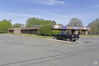 2800 N 2nd St, Rogers, AR for sale Primary Photo- Image 1 of 1