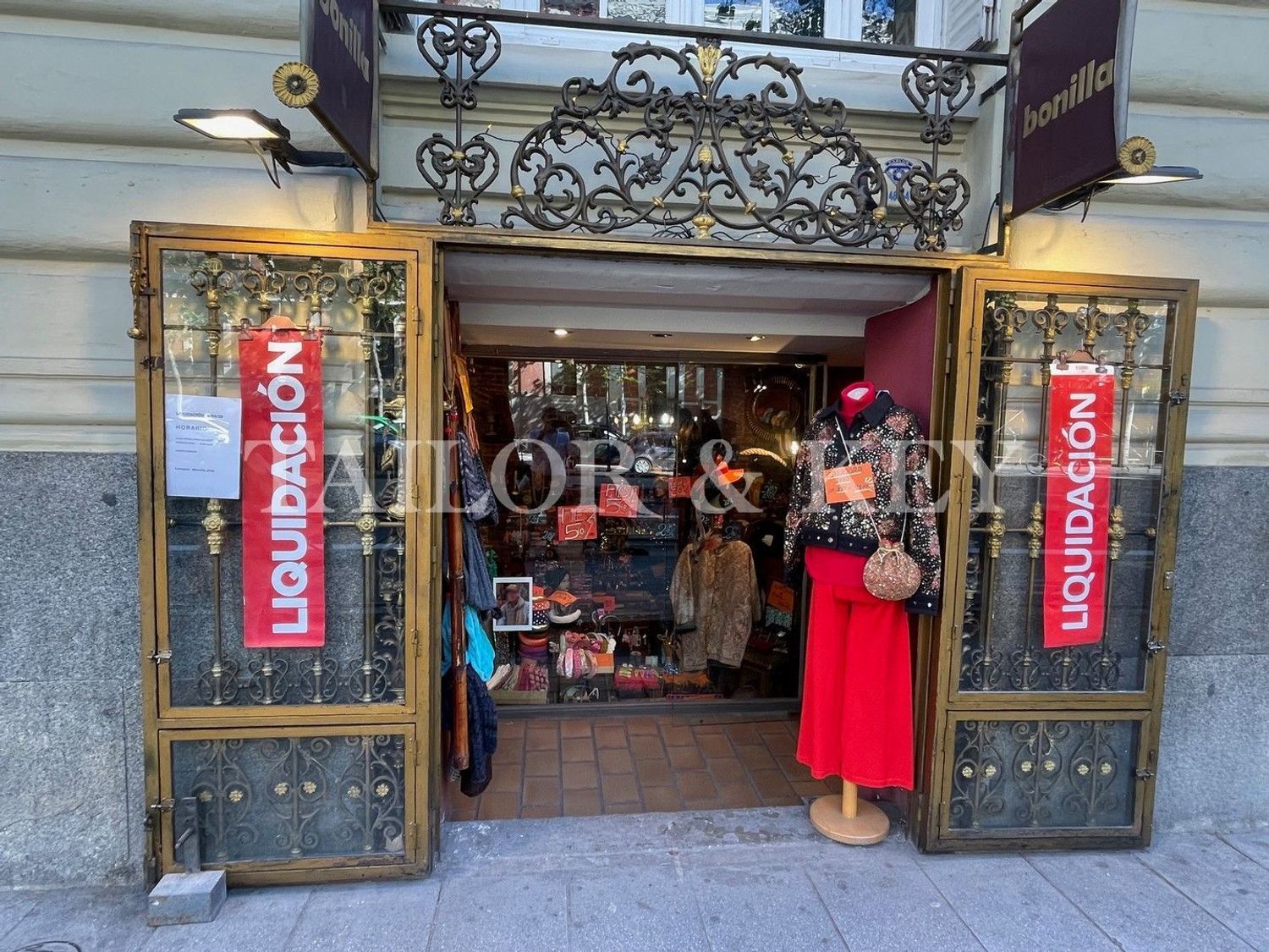 Retail in Madrid, Madrid to rent Floor Plan- Image 1 of 3
