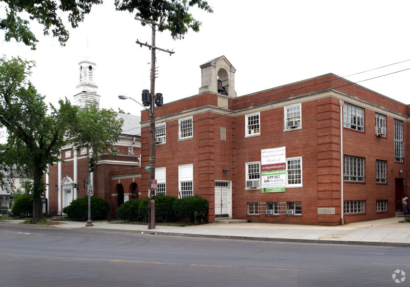 421 Alabama Ave SE, Washington, DC for sale - Primary Photo - Image 1 of 1