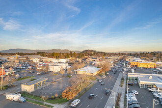 1717 W 7th Ave, Eugene, OR for rent Aerial- Image 1 of 5