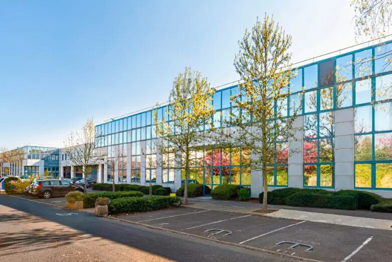 Office in Fresnes to rent - Building Photo - Image 2 of 2