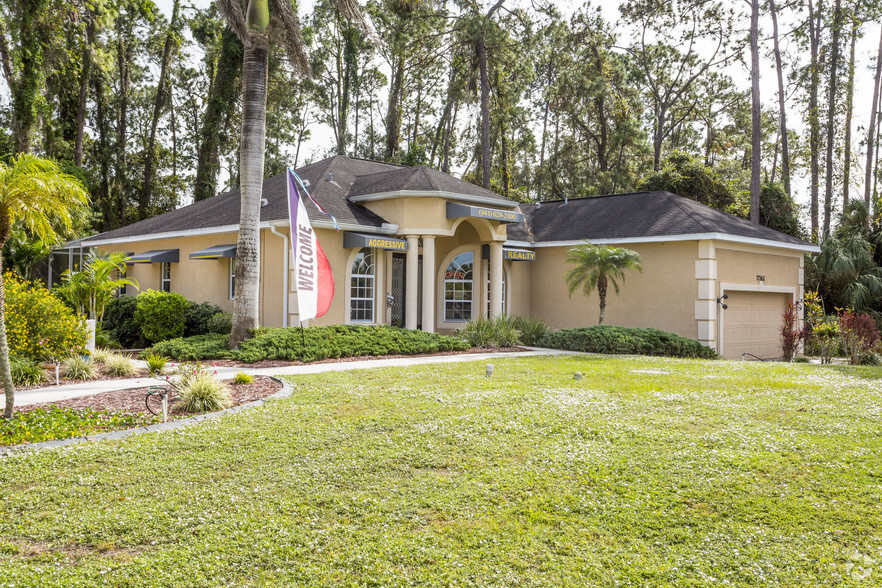 17162 Toledo Blade Blvd, Port Charlotte, FL for sale - Primary Photo - Image 1 of 13