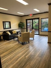 2231 Victory Ln, Hoover, AL to rent Interior Photo- Image 2 of 5