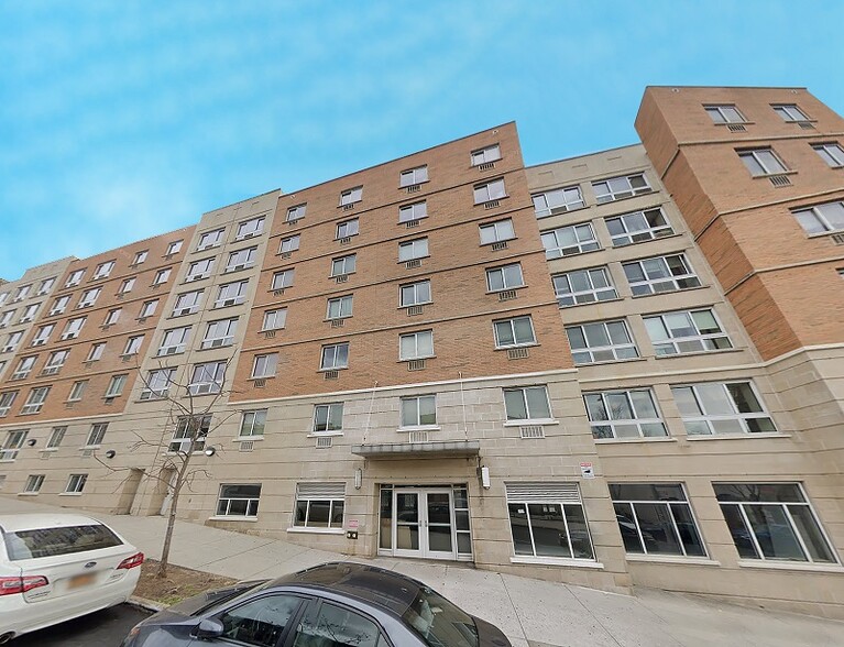 1382 Shakespeare Ave, Bronx, NY for rent - Building Photo - Image 1 of 13