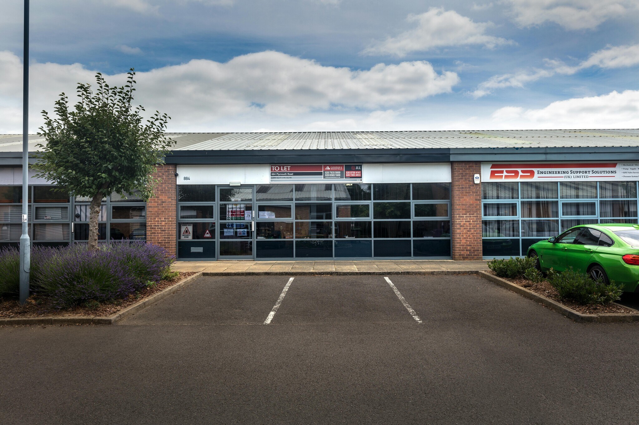 875-880 Plymouth Rd, Slough to rent Primary Photo- Image 1 of 34